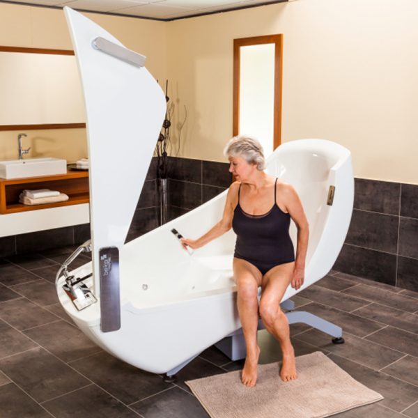 Beka Avero Motion Bath Tub Open Door With Patient Seated