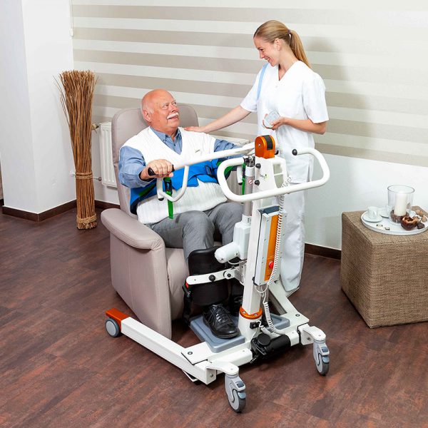 beka nora sit to stand sitting patient on chair and caregiver 1